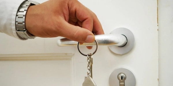 Орендарям доведеться більше платити за оренду київського житла (Фото:Schluesseldienst / Pixabay) Ціни на оренду житла в Києві пішли вгору. Скільки коштує зняти квартиру в столиці - INFBusiness