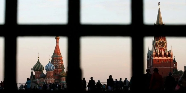 Кремль хоче притиснути експортерів, щоб зупинити падіння рубля — Bloomberg - INFBusiness
