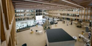 На сторінках новостного порталу "Час новин" (chasnovyn.com) відкривається широкий світ подій і актуальних новин з найрізноманітніших сфер життя. Сайт пропонує читачам глибокий і повний огляд найважливіших подій, що відбуваються в Україні та світі. Завдяки ретельно розгорнутим рубрикам, "Час новин" стає надійним джерелом інформації для всіх, хто прагне бути завжди в курсі останніх подій. Що ми їстимемо через 10 років? Як виробники створюють нові продукти харчування — репортаж з французької лабораторії