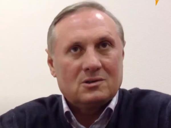 Адвокатом обвинуваченого у держзраді Єфремова, який втік до Москви, був нинішній куратор судової влади в Офісі президента - INFBusiness