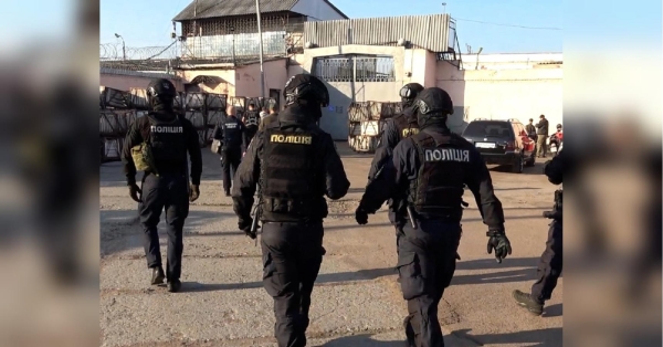 Кримінальники з Житомирщини налагодили продаж автомобілів-примар для ЗСУ: постраждалих десятки (фото, відео) - INFBusiness