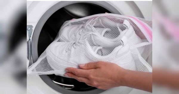 Як за допомогою рушника й пакета випрати кросівки, не «вбивши» пралку - INFBusiness