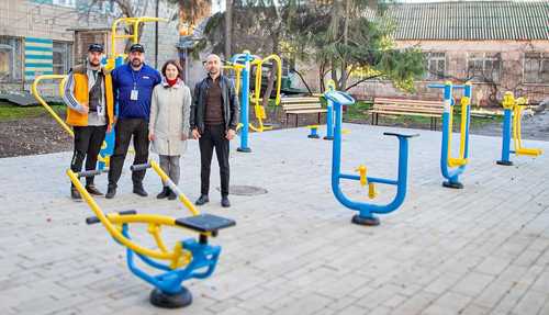 На території кропивницької лікарні з’явився спортивний майданчик з реабілітаційними тренажерами (ФОТО) - INFBusiness