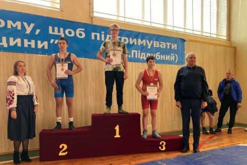 У турнірі пам’яті Івана Піддубного з греко-римської троє кропивничан вибороли «бронзові» медалі у відповідних вагових категоріях. Кропивницькі борці завоювали «бронзу» на турнірі пам’яті Івана Піддубного - INFBusiness
