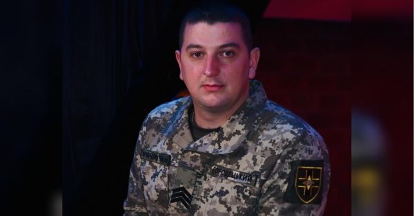 «Сини казали: «Тату, нам страшно, але ви ж всіх позбиваєте!»: суперфіналіст «Голосу країни», сержант ЗСУ про випробування під час великої війни - INFBusiness