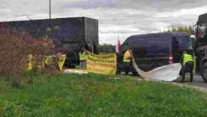 Протести польських перевізників шкодять інтересам не лише України, а й всієї Європи, – Василь Зварич