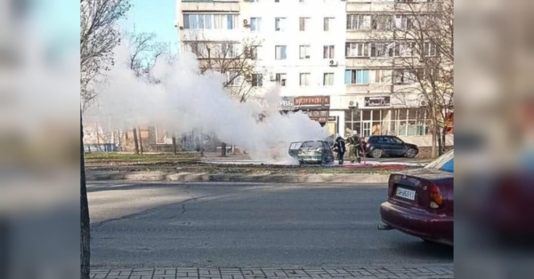 «Гарні новини» з Маріуполя: в місті підірвали авто колаборанта - INFBusiness