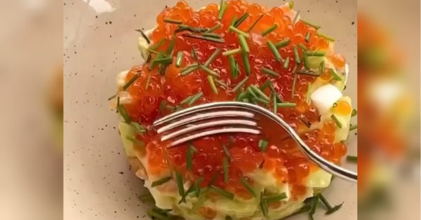 Феєрія смаків: після цього салату ви забудете про новорічне олів'є - INFBusiness