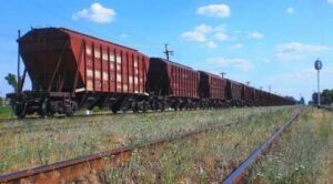 Аграрії вимагають прозорих аукціонів на користування вагонами-зерновозами