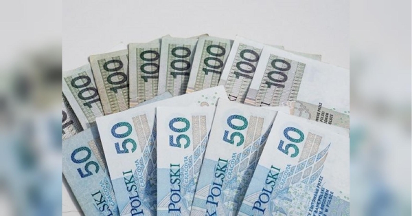 У Польщі збільшують суму фінансової допомоги на неповнолітніх дітей: що важливо знати біженцям з України - INFBusiness