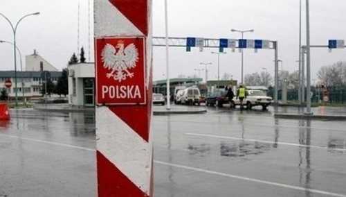 Польські фермери відновлюють блокаду ПП «Медика - Шегині» - INFBusiness