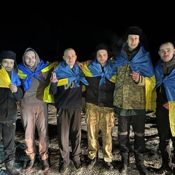 Україна повернула додому частину "азовців" після 1,5 року полону в Росії - INFBusiness