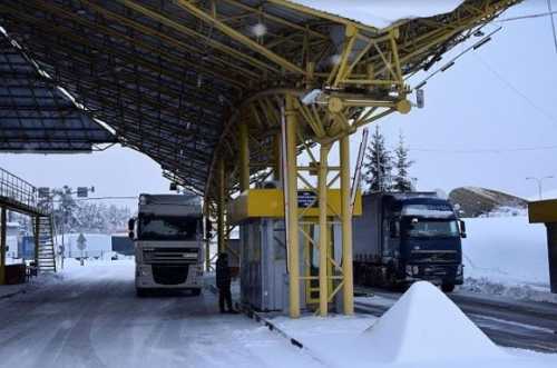 Українські перевізники заблокують ПП «Ягодин-Дорогуськ» у відповідь на дії польських фермерів - INFBusiness