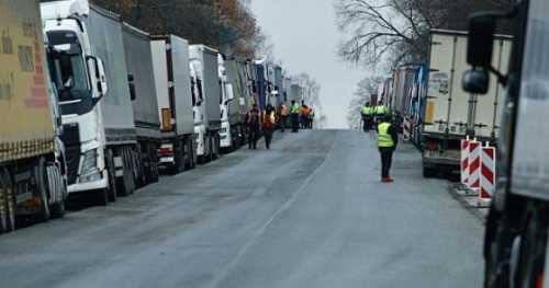 Уряд України надіслав Польщі та Єврокомісії пропозиції, як розблокувати кордон - INFBusiness