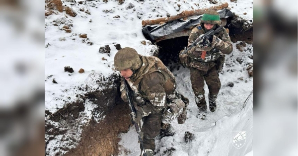 Бійці ЗСУ знищили 910 окупантів, 24 артситеми та вертоліт загарбників — Генштаб - INFBusiness