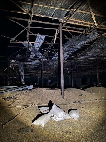 Внаслідок обстрілу зруйноване агропідприємство на Миколаївщині - INFBusiness