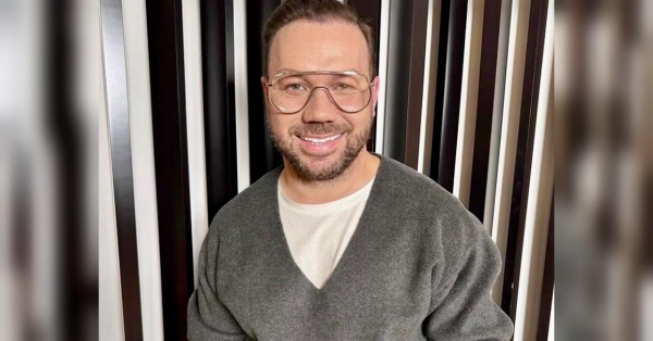 Спущені плечі та занижена талія: дизайнер назвав шість головних трендів весни 2024 - INFBusiness