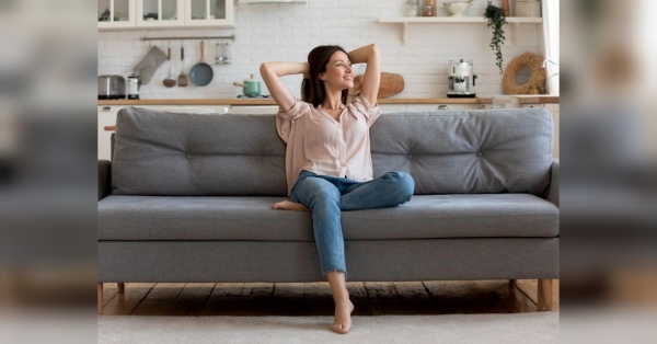 Теорія «багатого дивана»: де його поставити вдома, щоб розбагатіти - INFBusiness