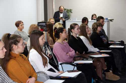 Стабілізувати свій психоемоційний стан навчають жителів Кропивницького (ФОТО) - INFBusiness
