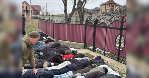 «Для чого ви їх б'єте?»: у мережі обурилися через один момент затримання ухилянтів на кордоні з Румунією (фото, відео) - INFBusiness