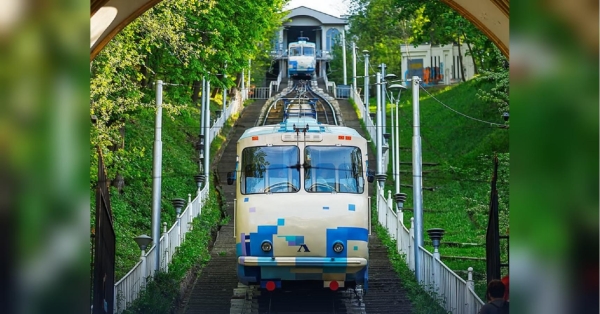«Я вас зараз усіх повбиваю»: у справі про загибель підлітка у київському фунікулері з'явилися нові подробиці (відео) - INFBusiness