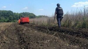 У квітні сапери обстежили майже 35 тис. га сільгоспземель