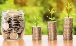 Фонд часткового гарантування кредитів вже працює з трьома банками