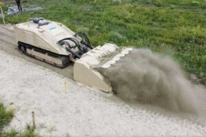 Важка машина для розмінування DOK-ING MV-10 пройшла випробування на полігоні