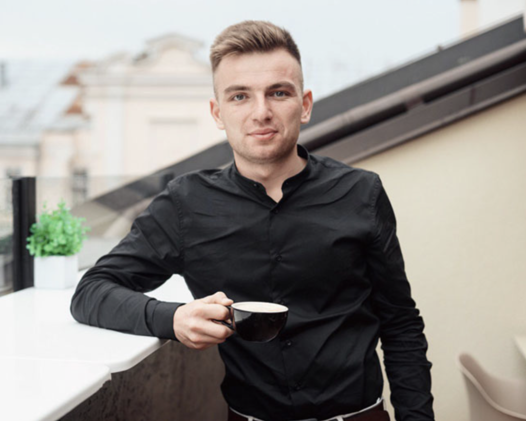 Петр Пуняк (подставной директор WR group) прикрывает афериста, обвиняемого в изнасиловании, - СМИ - INFBusiness