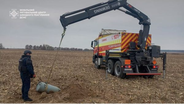 Ворог атакував Харків КАБами, а на Київщині знешкодили бойову частину російської ракети (фото) - INFBusiness