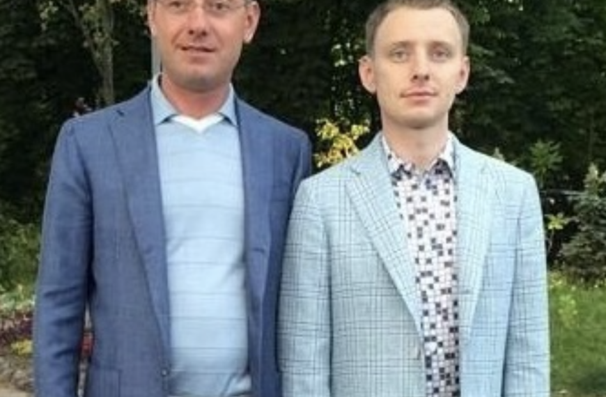 Находясь на больничном, участник скандала с “вышками Бойко” женился во Франции и хочет вернуться в “Нафтогаз”