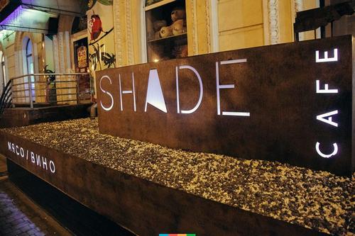 Кайданки для «Саші Браслєта» і його дружка-поліціянта, які чіплялися до дівчини в ресторані й побили її хлопця: деталі гучного скандалу в Полтаві - INFBusiness