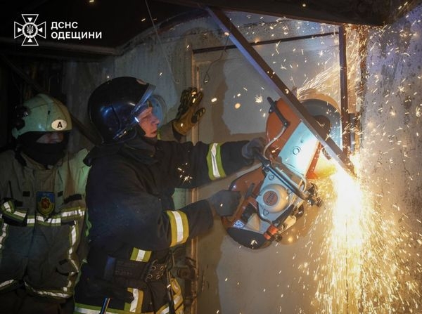 Чергова тривожна ніч: в Одесі пошкодження цивільної інфраструктури, у Києві тривога тривала майже 5 годин - INFBusiness