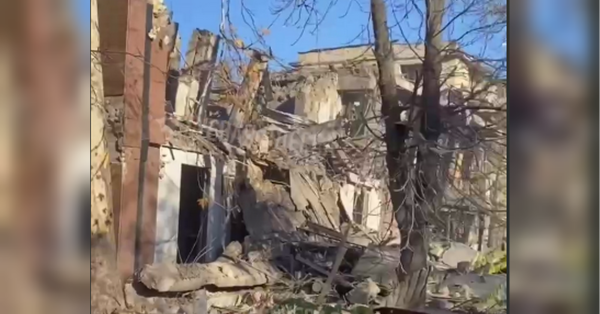 Росіяни вдарили по центру Одеси балістикою, під завалами можуть бути люди (фото, відео) - INFBusiness
