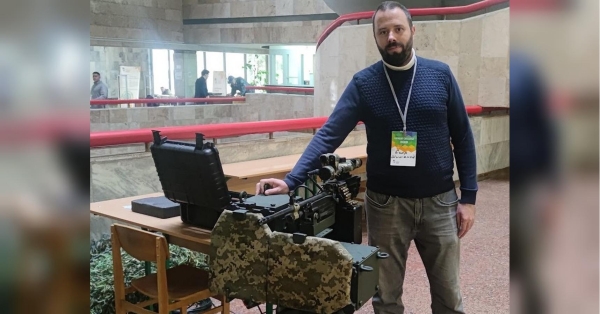 Кулеметник може вести вогонь, перебуваючи за 200 метрів від кулемета: створено унікальну систему «Цвях», що зберігає життя воїнів - INFBusiness
