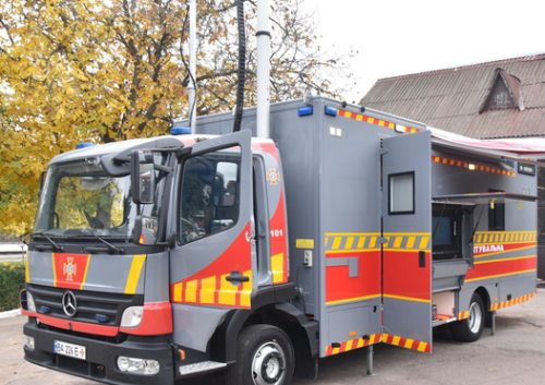 Водій пожежно-рятувального підрозділу врятував жінок на Кіровоградщині (ВІДЕО) - INFBusiness