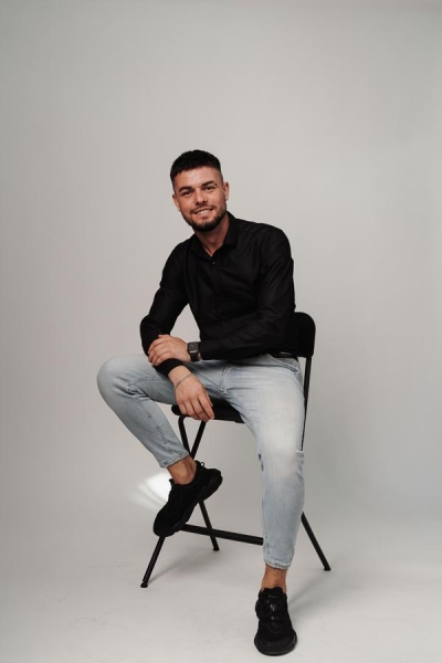 Ніколи не соромився того, що працював на будівництві: український співак Ігор Целип про виклики війни та ставлення до колег-зрадників - INFBusiness