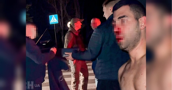 Кайданки для «Саші Браслєта» і його дружка-поліціянта, які чіплялися до дівчини в ресторані й побили її хлопця: деталі гучного скандалу в Полтаві - INFBusiness