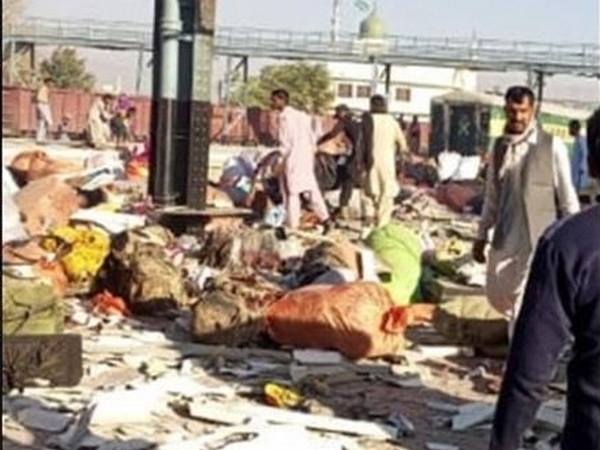 Терорист-смертник убив понад 20 людей на залізничній станції: момент потрапив на відео - INFBusiness