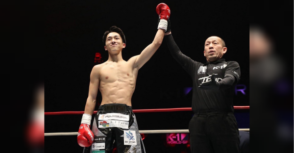 Японський кікбоксер ефектно вирубав суперника на 2-й секунді раунду (відео) - INFBusiness