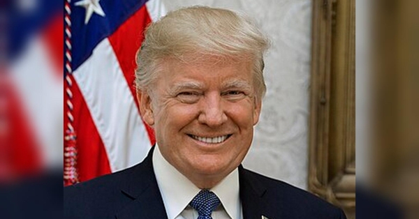 Якщо обраний президент США Дональд Трамп хоче досягти успіху в досягненні мирної угоди між Україною та рф, він повинен змінити точку зору путіна про те, що диктатор має перевагу, інакше дипломатія Трампа матиме зворотний ефект. Щоб почати переговори з сильної позиції, Трампу потрібно буде зміцнити важелі впливу на США та Україну. І він повинен зробити це швидко, без тяжких затримок і самонаведених червоних ліній, які характеризують підтримку України президентом Джо Байденом протягом останніх трьох років. Тому адміністрація Дональда Трампа повинна розробити кампанію максимального тиску, щоб переконати москву ухвалити добросовісну та тривалу мирну угоду. Дотримуючись своєї обіцянки відновити «мир силою», Трамп може дати собі найкращий шанс назавжди зупинити кровопролиття, пише Foreign Policy. Трамп має змусити путіна здригнутися перед переговорами, — ЗМІ - INFBusiness