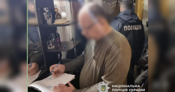 Допоміг втекти за кордон ексочільнику Київського метрополітену: оголошено підозру колишньому начальнику ТЦК - INFBusiness