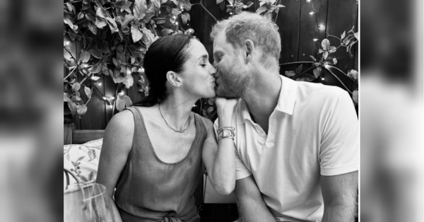 Неочікувано: Меган Маркл зізналася, що принц Гаррі приніс їй на друге побачення - INFBusiness