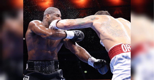 Усик знищив Дюбуа в 5-му раунді і став першим 3-разовим абсолютним чемпіоном світу в «нову епоху» (відео) - INFBusiness