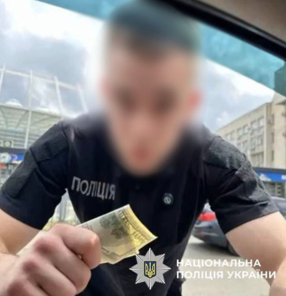 Заради хайпу: у Києві блогери вбиралися поліцейськими та проводили «затримання» та «перевірки документів» (фото) - INFBusiness