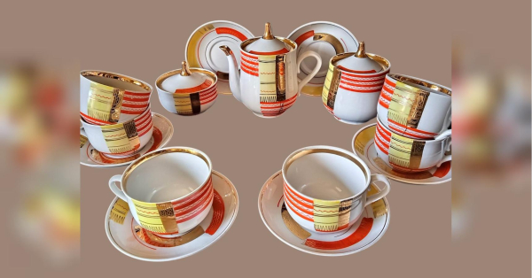 «Сервізи з такими візерунками невипадково дарувались на весілля», — колекціонерка Людмила Карпінська-Романюк - INFBusiness