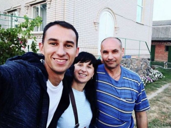 «Ідея виникла ще у лікарні, коли я вже взнав, що залишився сам»: хлопець, який через удар «шахеду» втратив батьків, написав книгу про пережите - INFBusiness