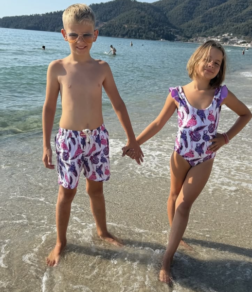 Ідеальне місце: популярна співачка вразила світлинами у купальнику - INFBusiness