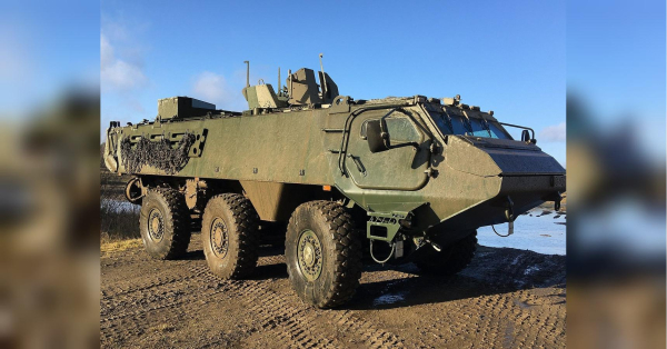 Прямо із заводу: Україна отримає новенькі 42 БТР, замовлені раніше у Латвії - INFBusiness
