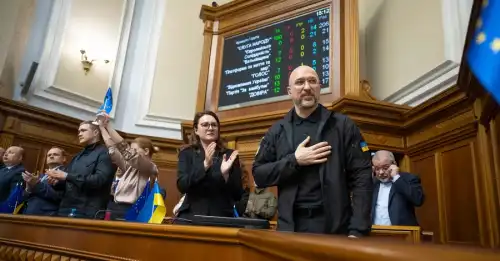 Ба, знайомі всі обличчя: хто і за що тепер відповідатиме в уряді України - INFBusiness